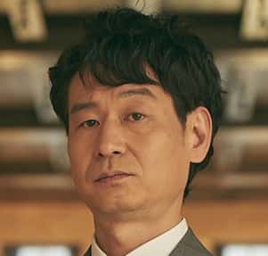 パク・ヒョックォンハン・ジンホ役ヒョウォングループの長男、ソヒョンの夫